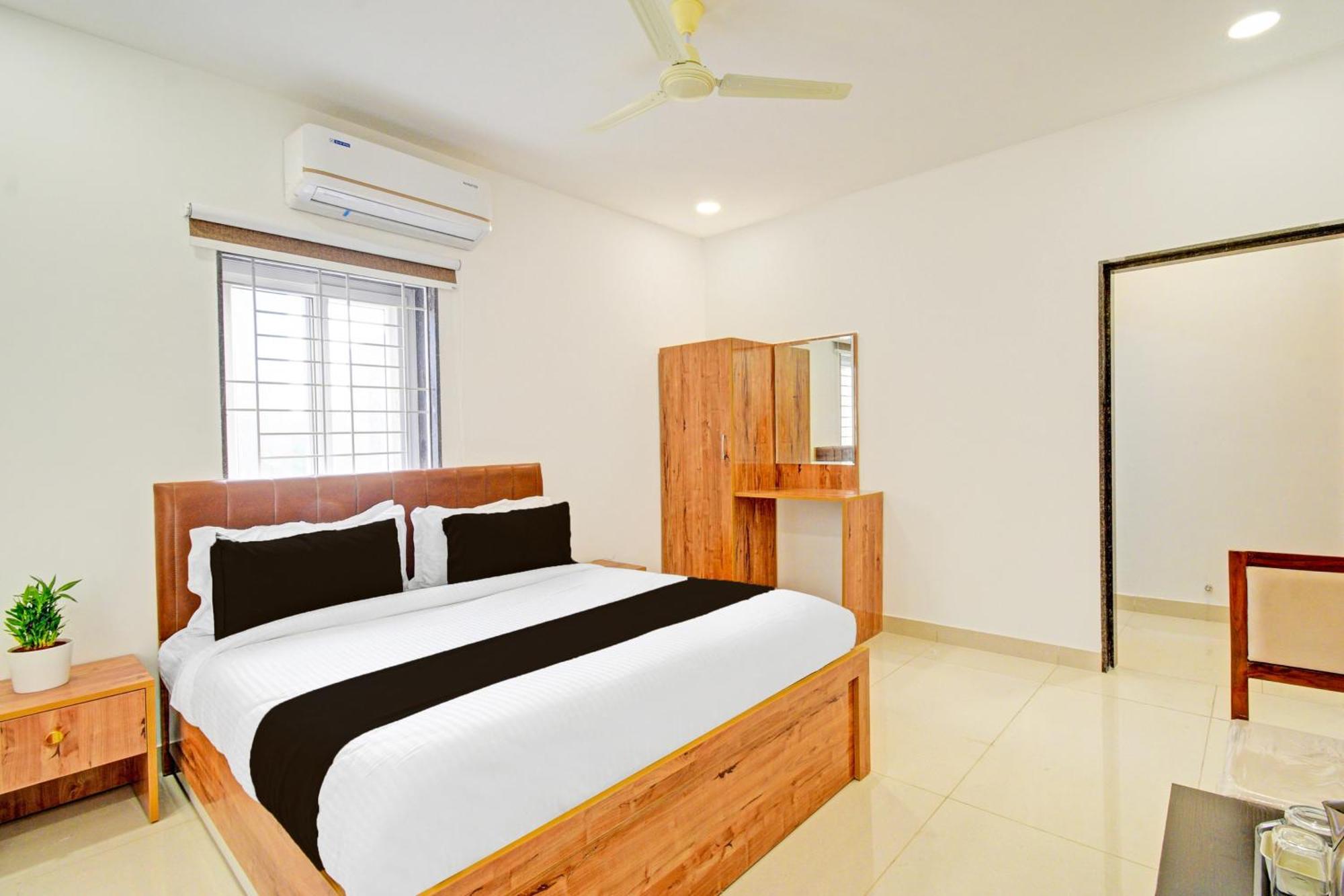 Super Townhouse Oak Suchitra Kompally Road Formerly Sun Moon Hotels Trimulgherry Dış mekan fotoğraf