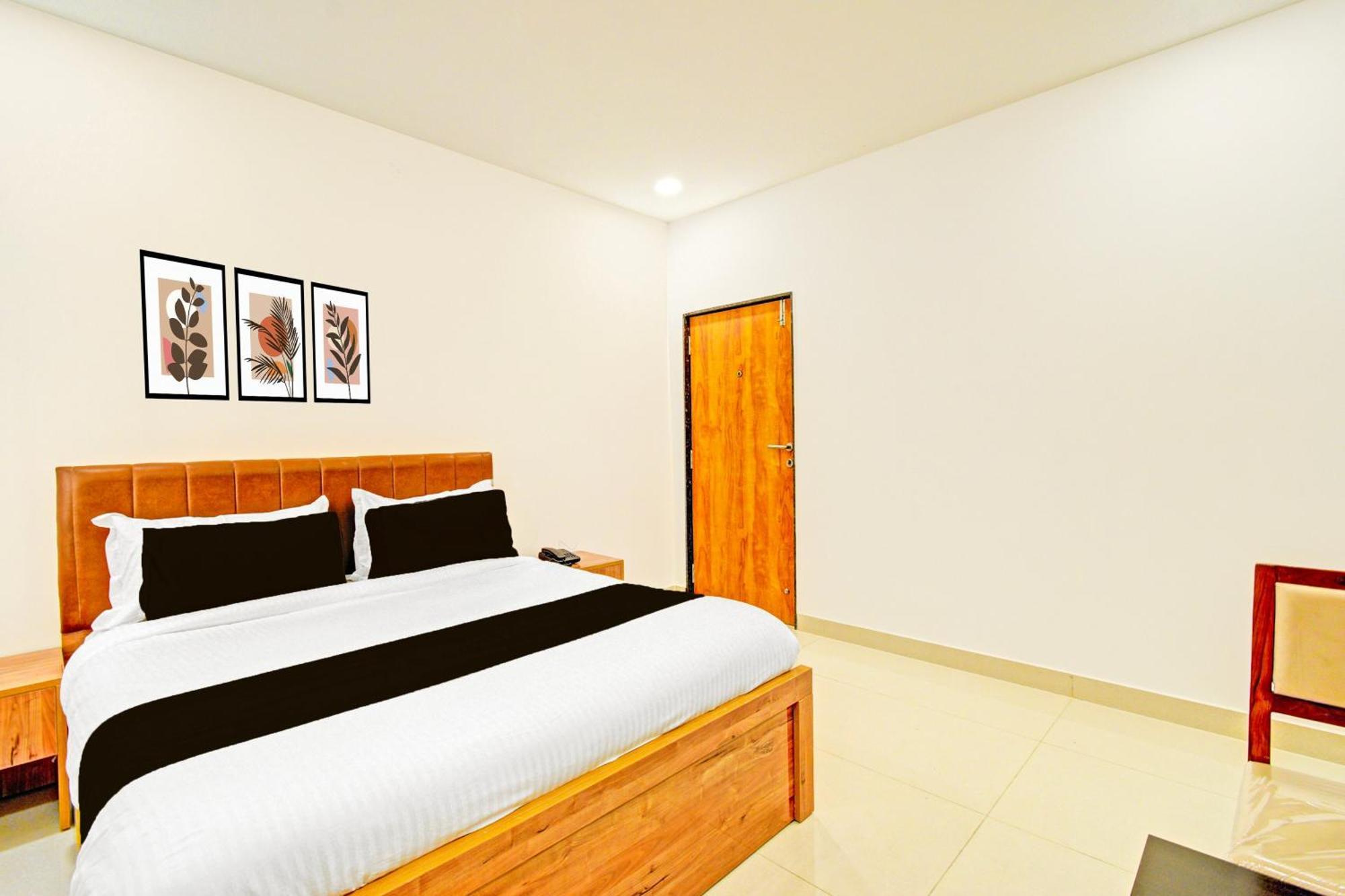 Super Townhouse Oak Suchitra Kompally Road Formerly Sun Moon Hotels Trimulgherry Dış mekan fotoğraf